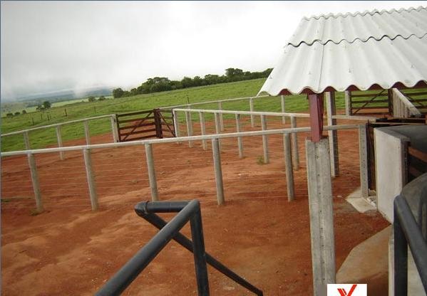  Curral Convencional de Pré - Moldado 