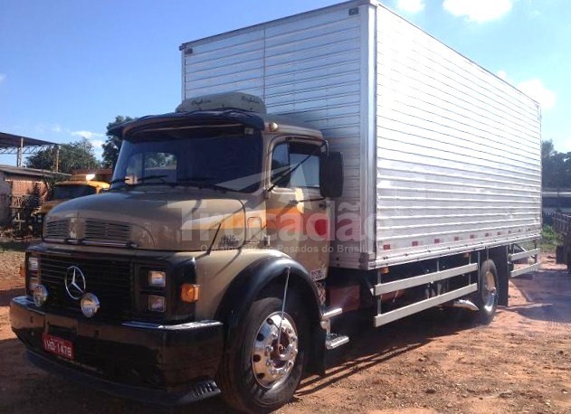 MB1114 Mercedes Benz - 87/87 