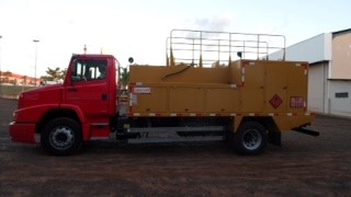 MB1319 Mercedes Benz - 12/12 