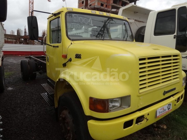 4700 International - 01/01 